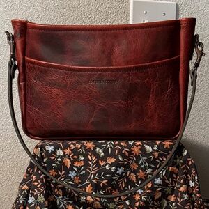 Go Forth Goods Medium Rennie Redwood Bison Leather Handbag BNNU NEW